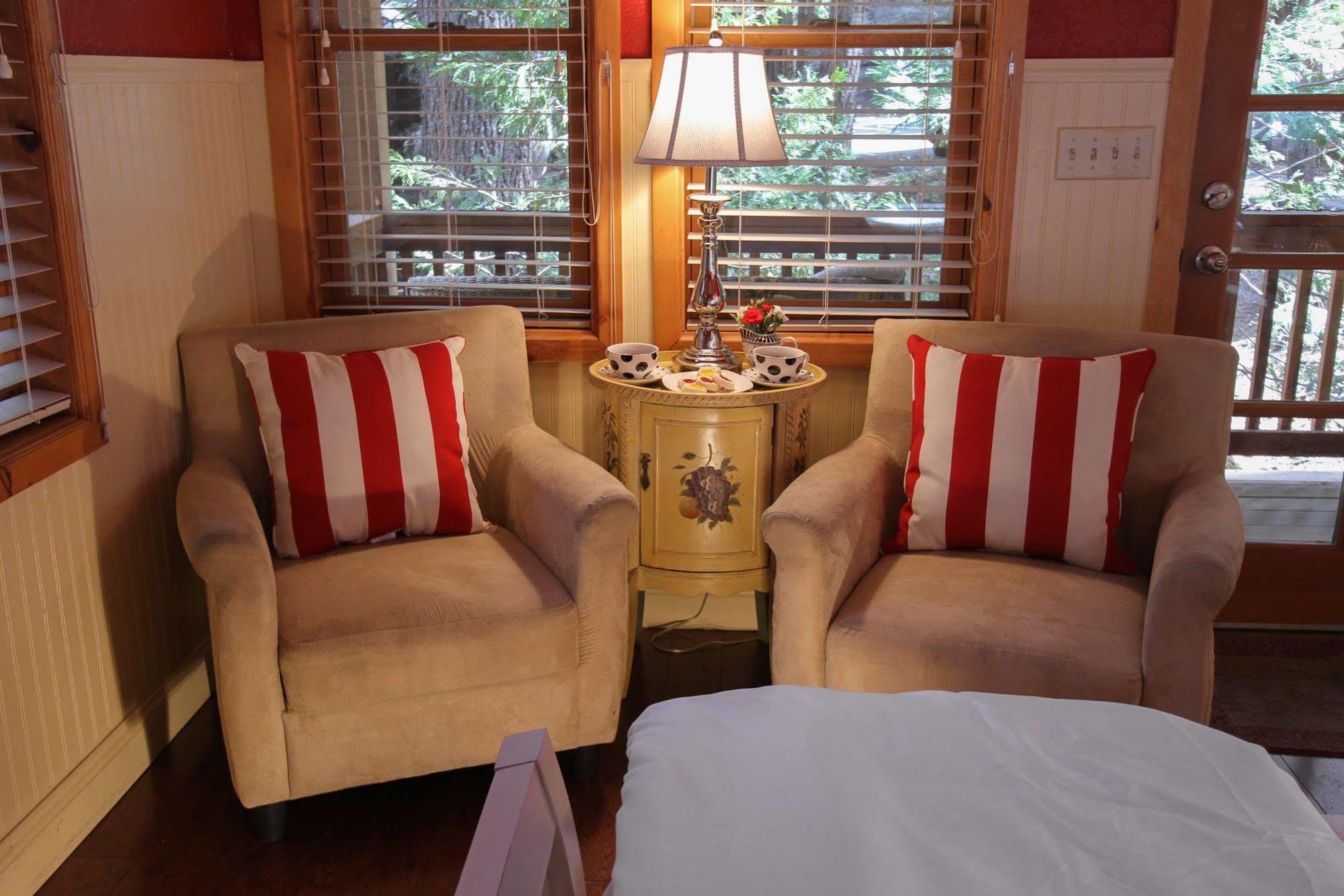 Elliott House Boutique Inn 谢弗湖 外观 照片